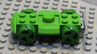 Lego Autobasis 4 x 6 Racer mit grünen Rädern (30558cx7)